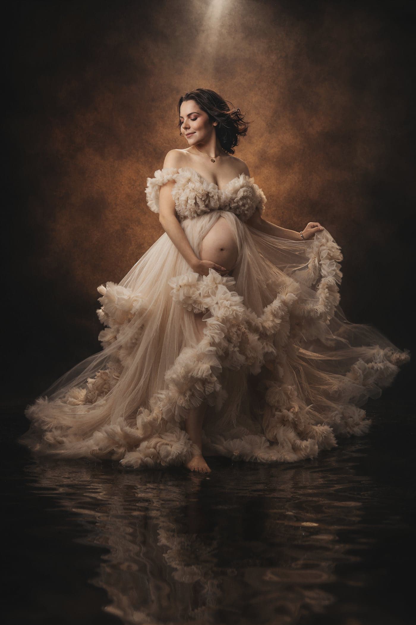 Flowing maternity portrait