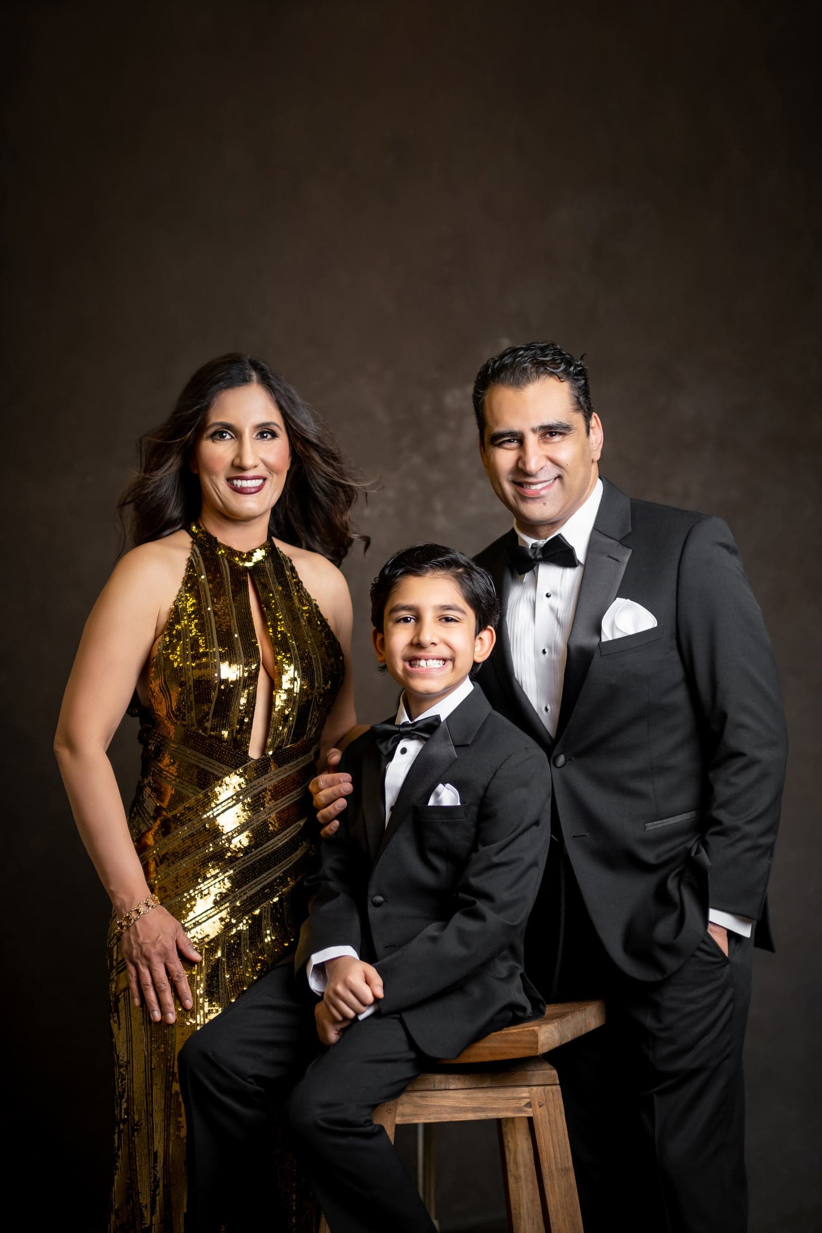 Fine-art family portrait session in the Dallas-Fort Worth studio
