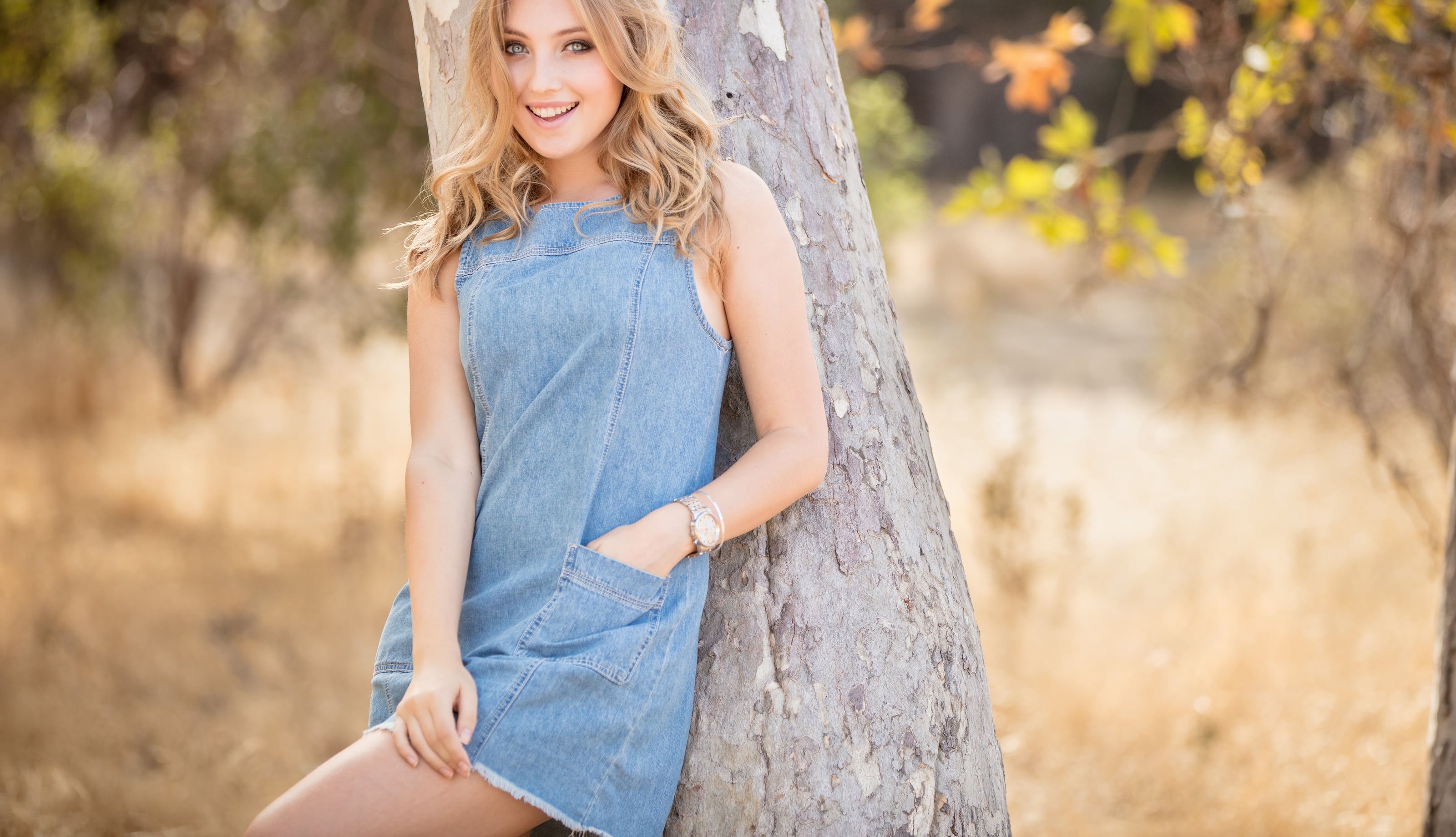 Editorial senior portrait at golden hour