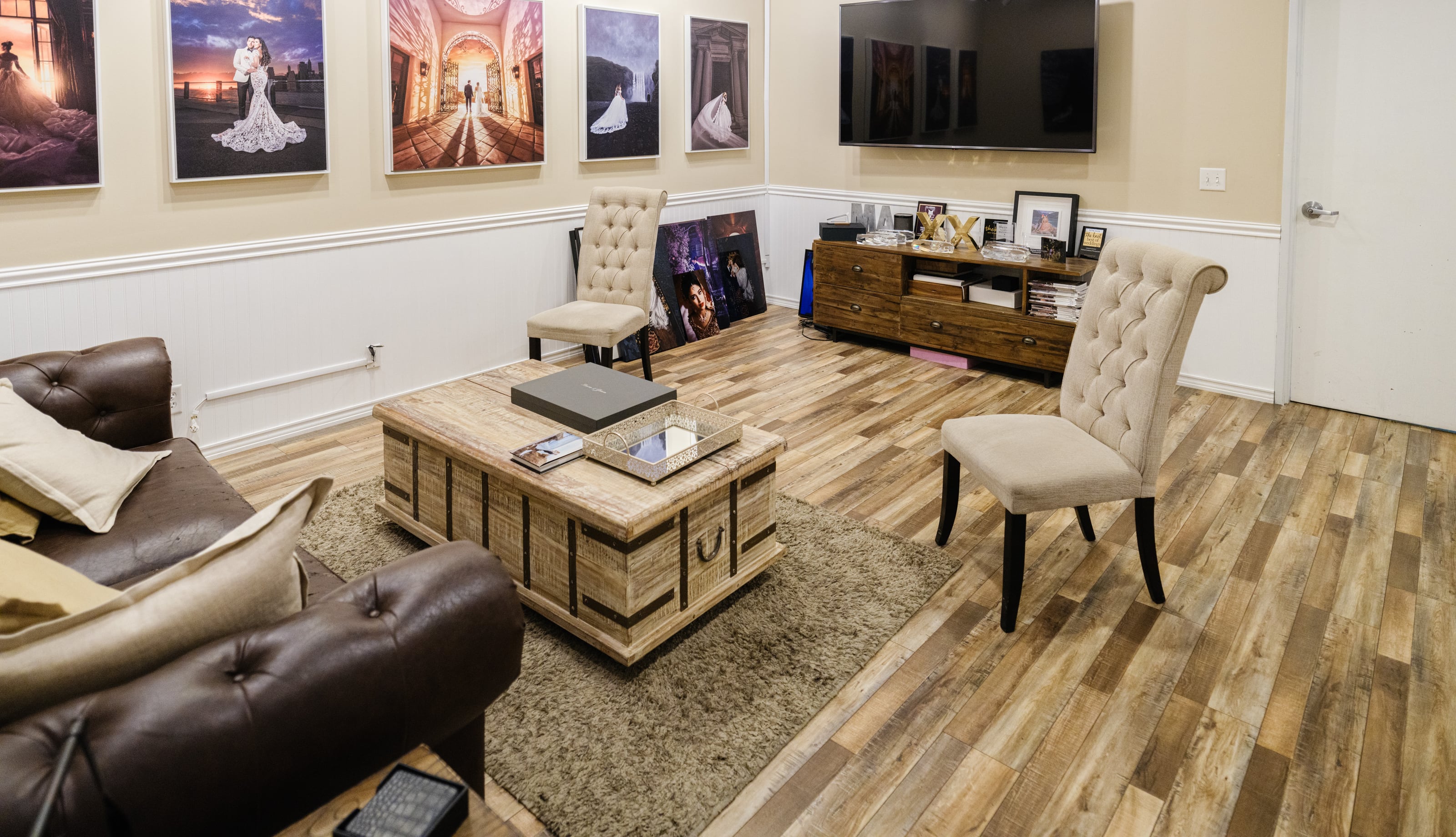 The gallery lounge inside the Michael Anthony Photography studio