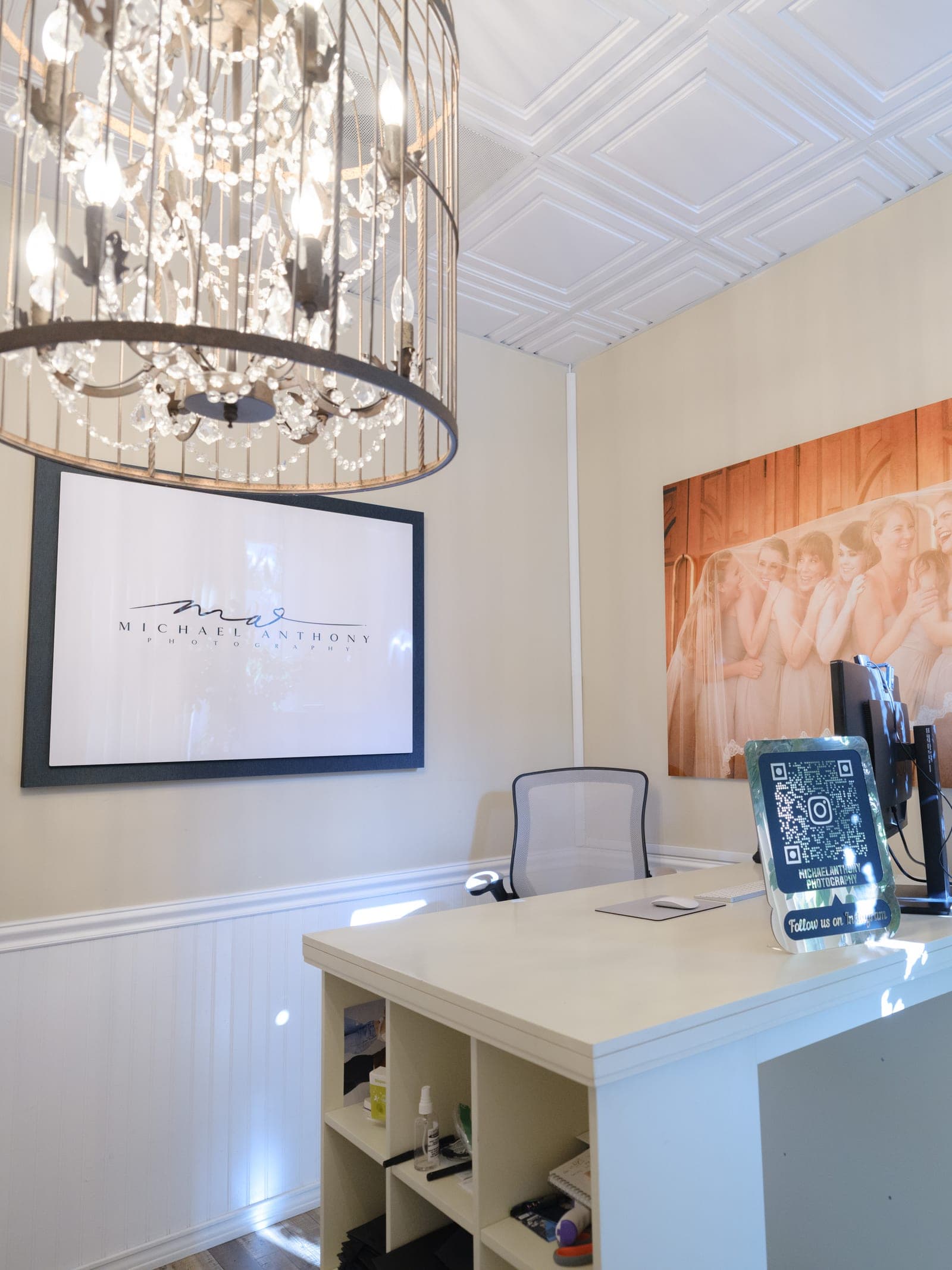 The consultation room at the Michael Anthony Photography studio
